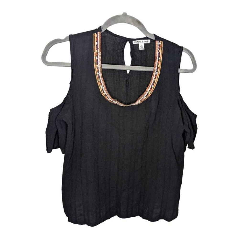 Moral Fiber Black Cold Shoulder with Knitted Detail on Scoop Neck Women's Extra